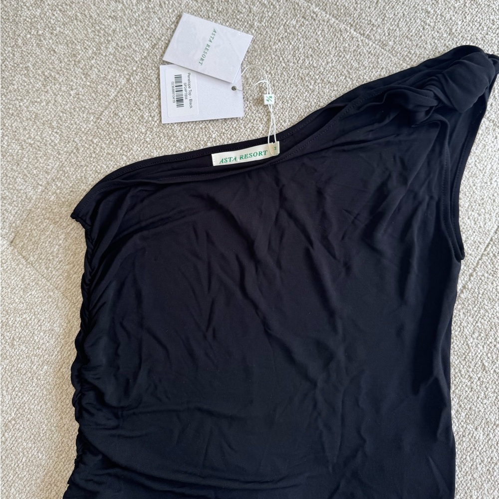 Asta Resort Penelope One Shoulder Ruched Top in Black NWT - Picture 5 of 7